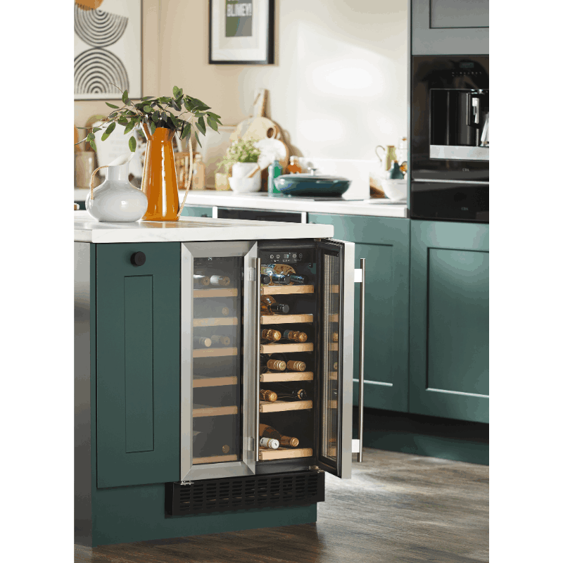 CDA Wine Cooler - 38 bottles - dual zone - CFWC624BL
