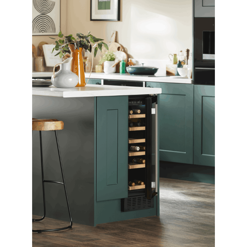 CDA  Wine Cooler - 19 bottles - single zone - CFWC304BL